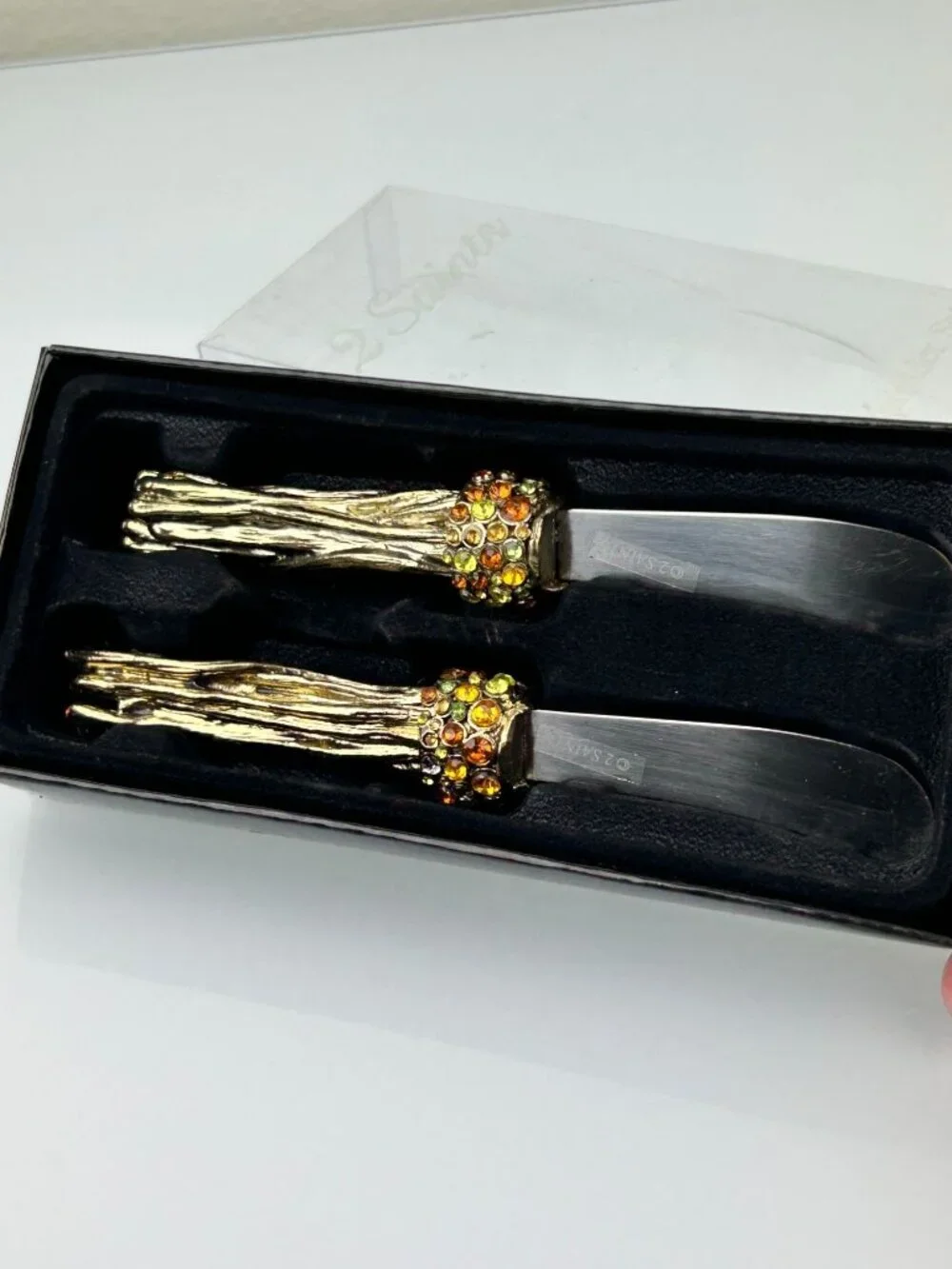 2 Saints Butter Cheese Spreader Knife Set Rhinestone Wood Bark Fall Metal READ